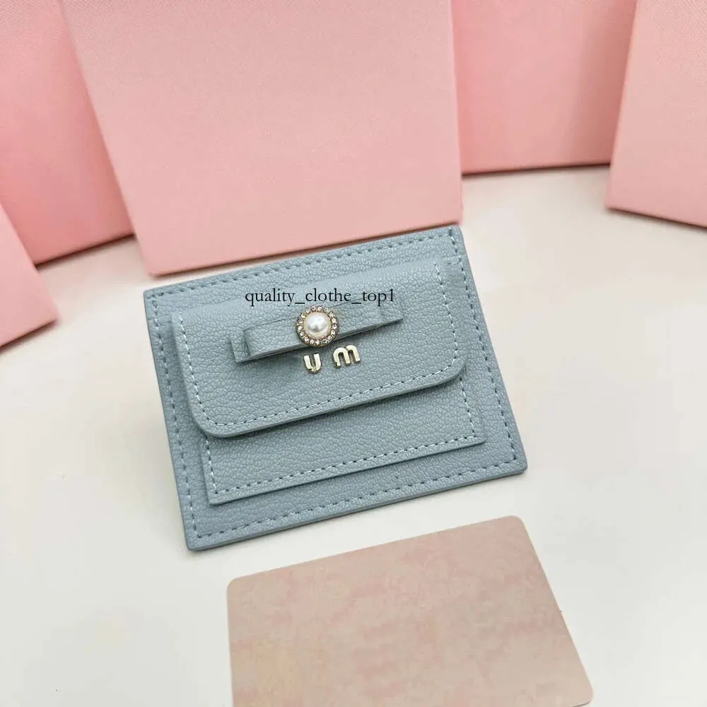 Miui Cowide Miumiubag Karteninhaber Brief Designer Brieftet Damen Münzverstachel Klappe Leder Brieftaschen Frauen einfache Mini -Geldbörse Luxushüllkartenhalter Bag 223