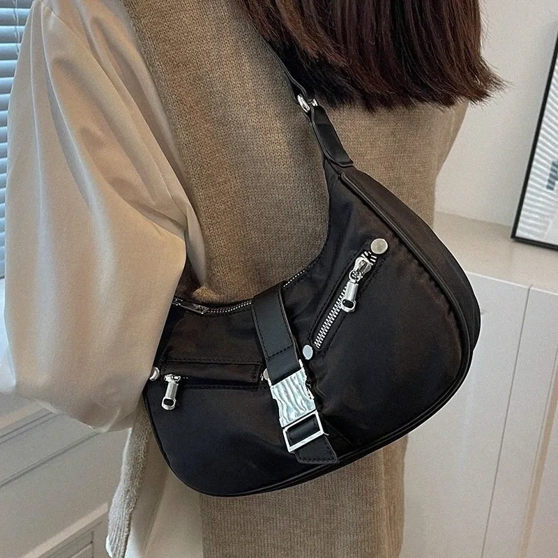 Sac à bandoulière pour les femmes Lock Lock Sac sous arme des armons aisselle de concepteur FI concepteur crossbody sac sac à main N7DR #