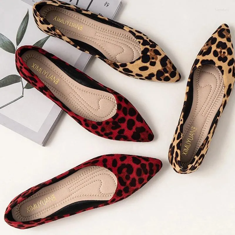 Lässige Schuhe plus Größe 35-42 Frau 1 cm spitze Zehenheels Frauen bequemes weiches Büro Leopard Flats Lady Mocasines Ballett Wildleder