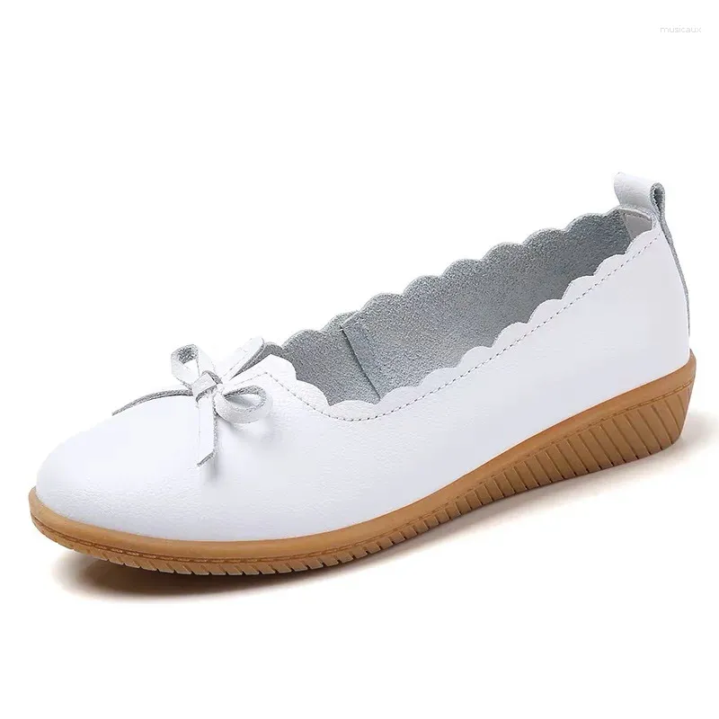 Lässige Schuhe Sommer Frühling Slip für Frauen Flats Boot 2024 Flat Ladies Mocassin Femme Moccasins Damen Frauen atmungsaktiv weich