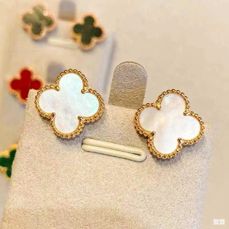 Designer Charm Van Gold High Edition Clover Earrings Female Plated 18k Rose Black Agate White Fritillaria Jewelry Jewelry