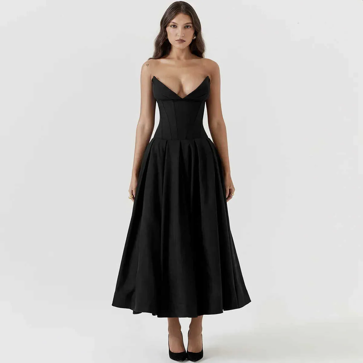 Suninheart Black Elegant Wedding Events Dress Sexig stropplös korsett Midi Christmas Party Dresses For Women Clothing 2023 240312