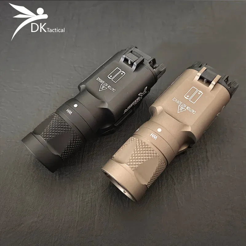 Scopes Tactical X300U X300 X300V X400 Lampe de poche Surefir Pistol Scout Light 20 mm Picatinny Rail Outdoor Field Lighting Hunting Arme