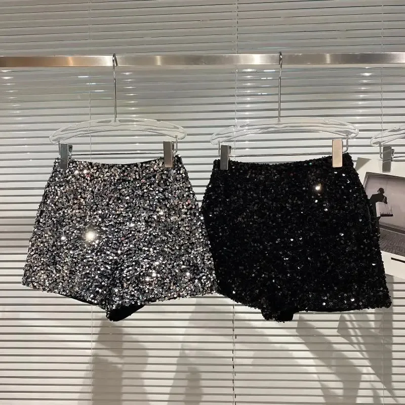 Autumn Black Velvet Shorts Women Sequined Shiny Cortile Short Pants Clubwear Shorts Pants High Street 240420