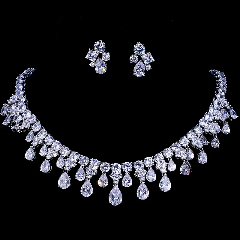 Colliers Emmaya Zircons High Quality White Gold Color Cumbic Zirconia Bridal Wedding Collier and Earge Brings Sets Party Gift