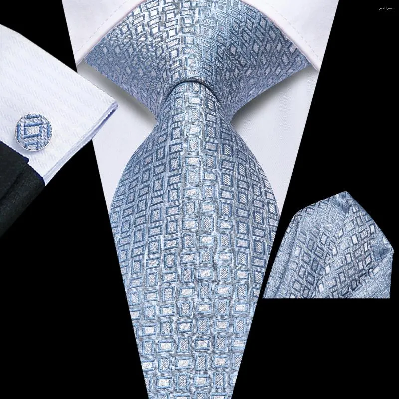 Bow Ties Hi-Tie Designer Light Blue Plaid Elegant Tie för män Fashion Märke Bröllopsfest Slitte Handky manschettknappar grossistverksamhet