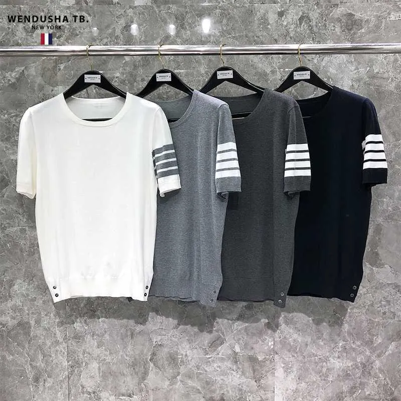 TB Camiseta para hombre 2024 Summer Slim Fit Top Top Mardwear Knitwear Media manga redonda de cuello suelto y para mujeres Pareja de manga corta