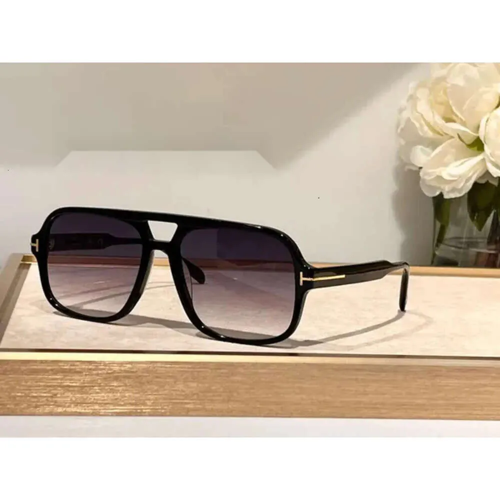 Tom Fords Solglasögon Designer Solglasögon James Tom Solglasögon Luxury Brand Bond Män Kvinnor Trend Sun Glasses Super Star Celebrity Driving Solglas