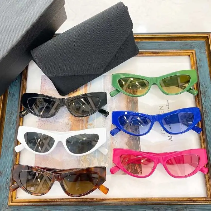 Дизайнерские солнцезащитные очки Новые DG Family Cat Eye Sunglasses INS знаменитости интернет -знаменитость та же самая солнцезащитные очки DG4450