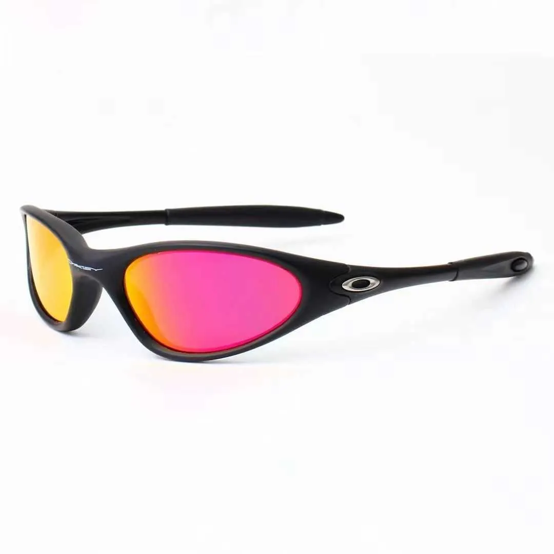 Occhiali da sole un pezzo punk industriale pesante TR90 Materiale Cycling Anti UV Occhiali da sole per uomini e donne