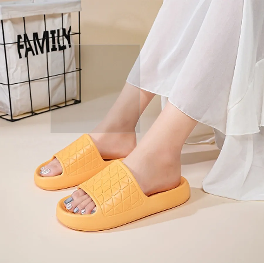 Designer Slippers Women Summer Outdoor Slides Sandals Size 36-41 Colour 71