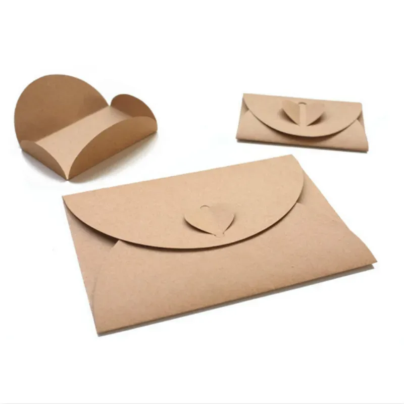 Сумки 50шт/лот ручной работы Heart Kraft Envelope Винтажные конверты ретро канцелярские канцелярские канцелярские канцелярские принадлежности