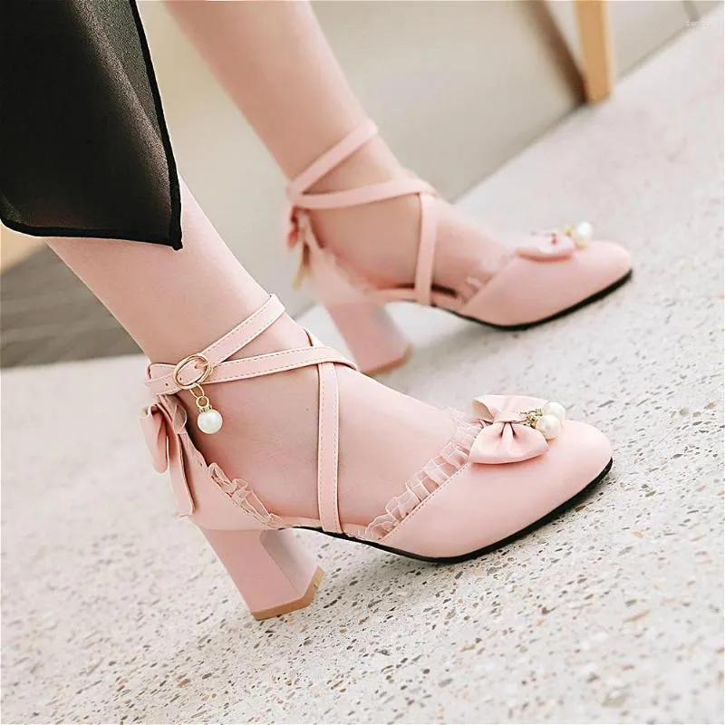 Sandalen Harujuku Sweet Lolita schoenen Hoge hakband Vintage Lace Bowknot Kawaii Princess Loli Vrouwen vrouw