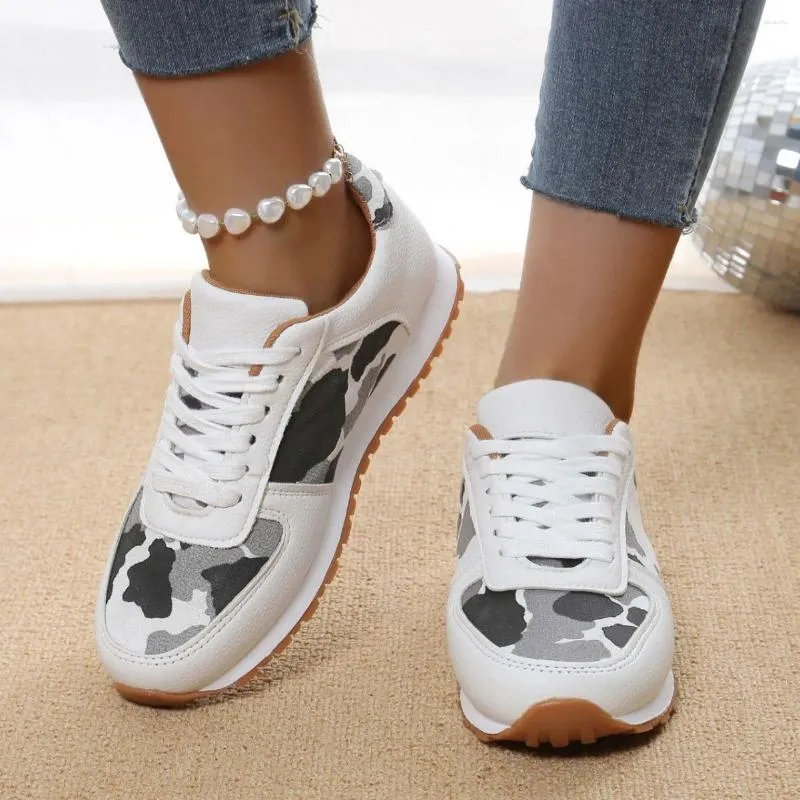 Casual Shoes Sports For Women Thick Sole Leopard Pattern Lace Up Sneaker Stor storlek Låg toppkörning Zapatillas