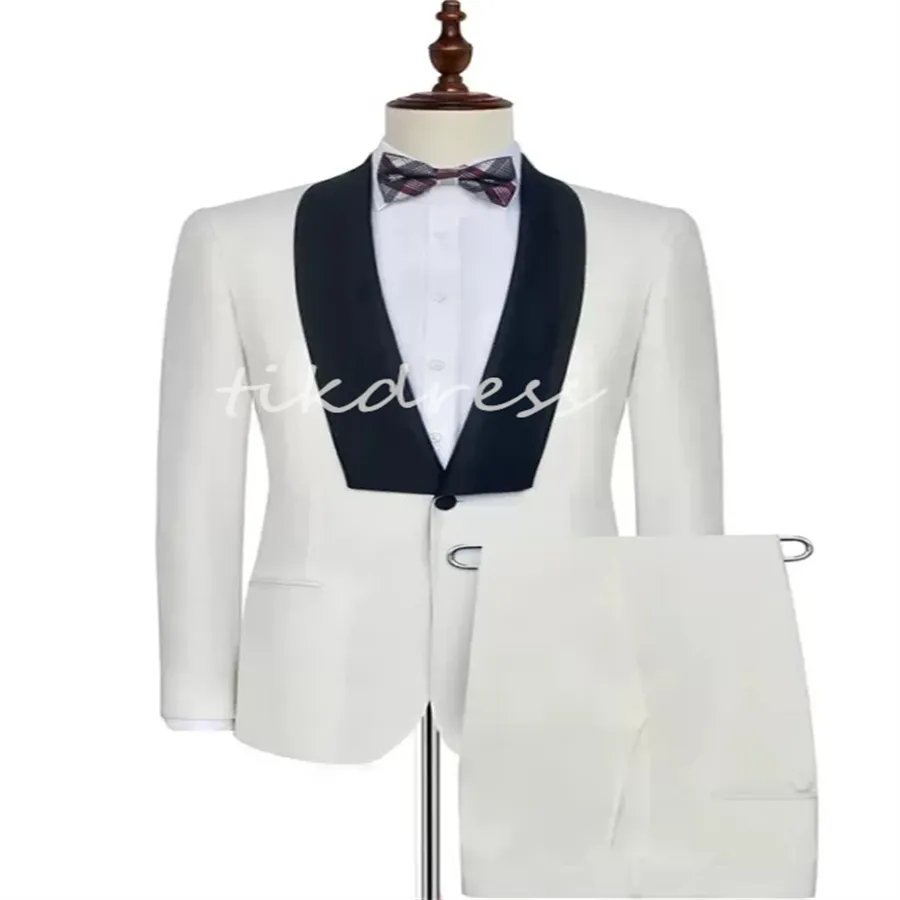 Klassisk vit bröllop smoking svart kniv krage en knapp bröllop kostymer monterade två stycken byxdräkt satin blazer formella stiliga smala män busslighet kostym 2024