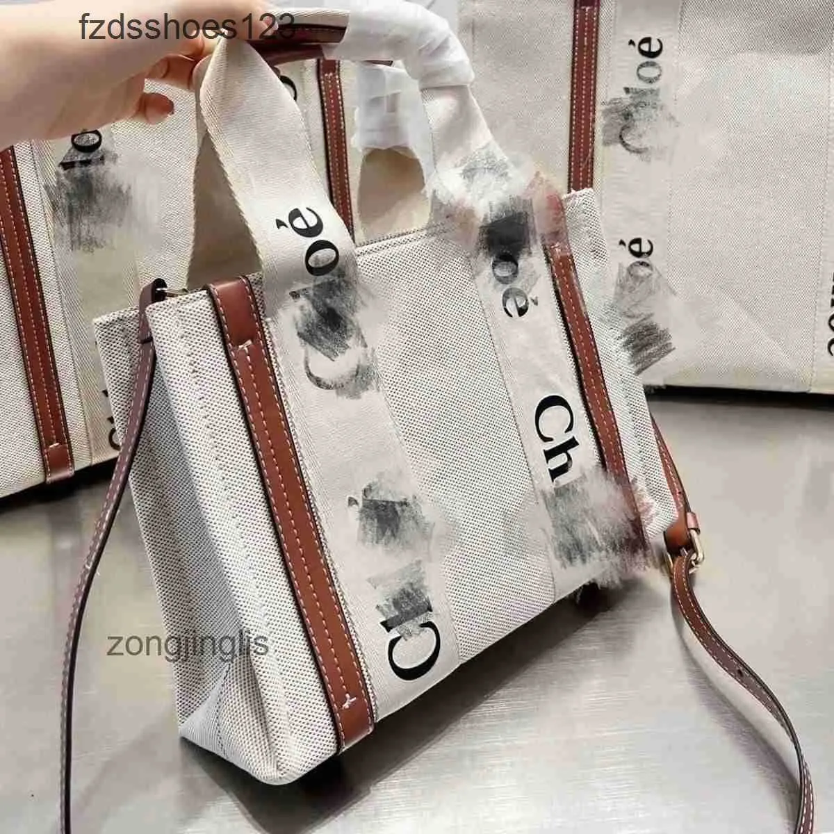 Tote Designer Cloee High Beauty New 2024 Bags Little Fragrance Women Fashion Handbags Simple French Romantic Shoulde D5K0
