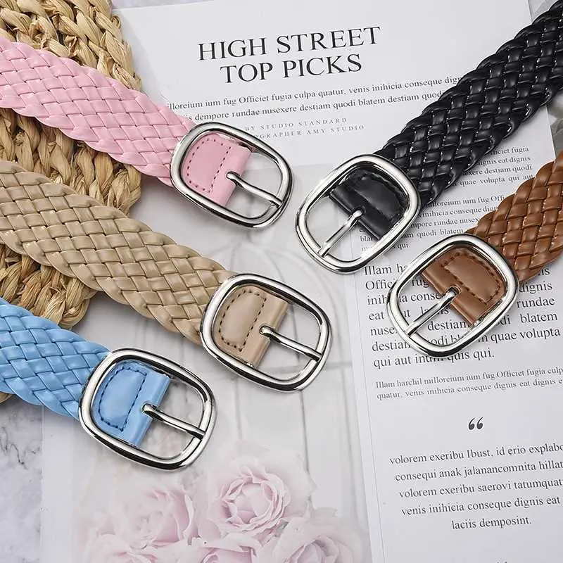 Taille -kettingbanden Zomer Koreaanse versie Laan Lakte Japanse knop PU PU Decoratieve kledingriem Lady Sweet Princess Candy Color Woven Belt Y240422