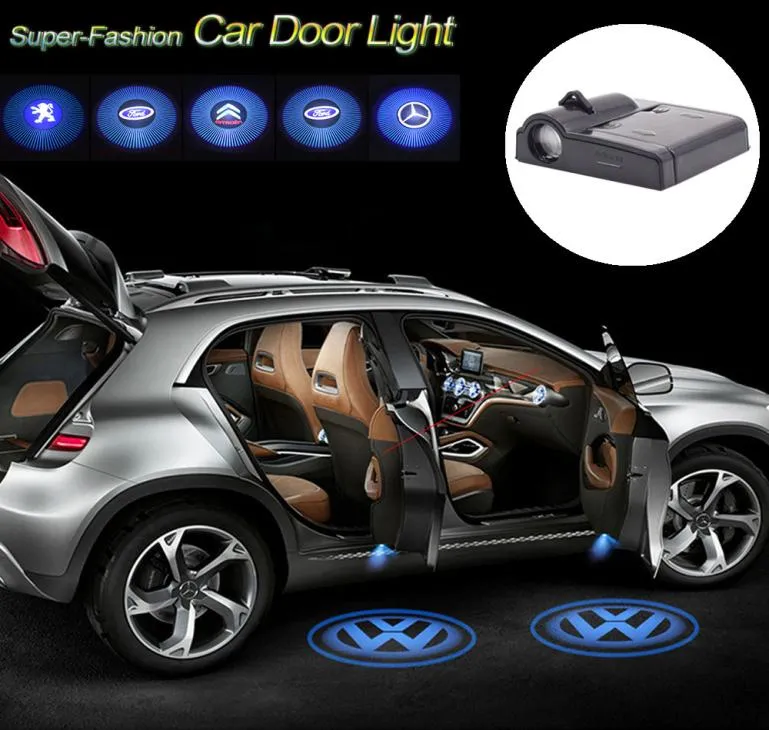 4PCS Cooleeon Wireless Car Brandsロゴ3Dレーザープロジェクターバルブカードアライトウェルカムランプ自動車礼儀LEDデコレーションライト4678771