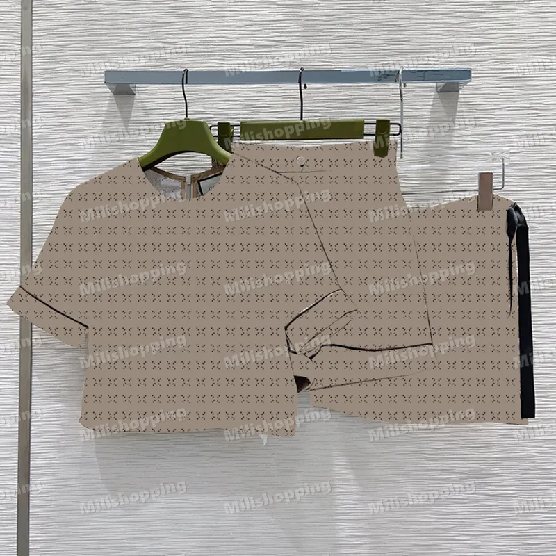 Krótkie rękawowe piżamie sprężyste talii 2pcs Ustaw dom do snu designerska listu nocna odzież nocna