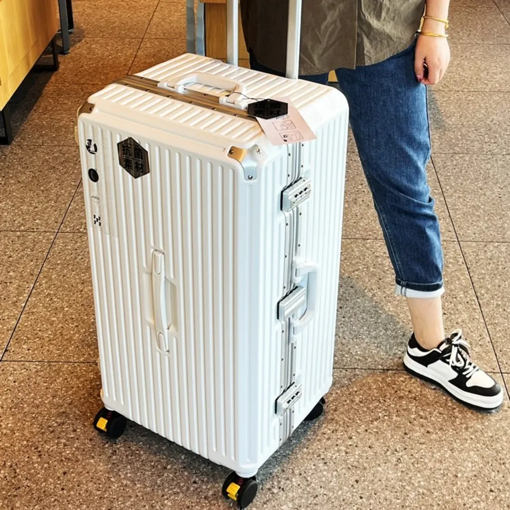 Luggage Large Capacity Travel Luggage Aluminum Frame Suitcase Pull Rod Case 24/26/28/30/32 " with Cup Holder Travel Case Combination Box