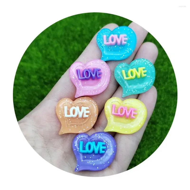 Fiori decorativi 10/20/50pcs Resina trasparente glitter Love Hearts Back Back Cabochon Scrapbook Accessori fai -da -te Accessori 26 mm 26 mm