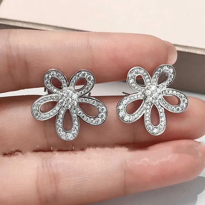 Designer Charm Van Van Big Flower Orecchini 925 Sterling Silver Plaxed 18k Gold Diamond pieno di petali