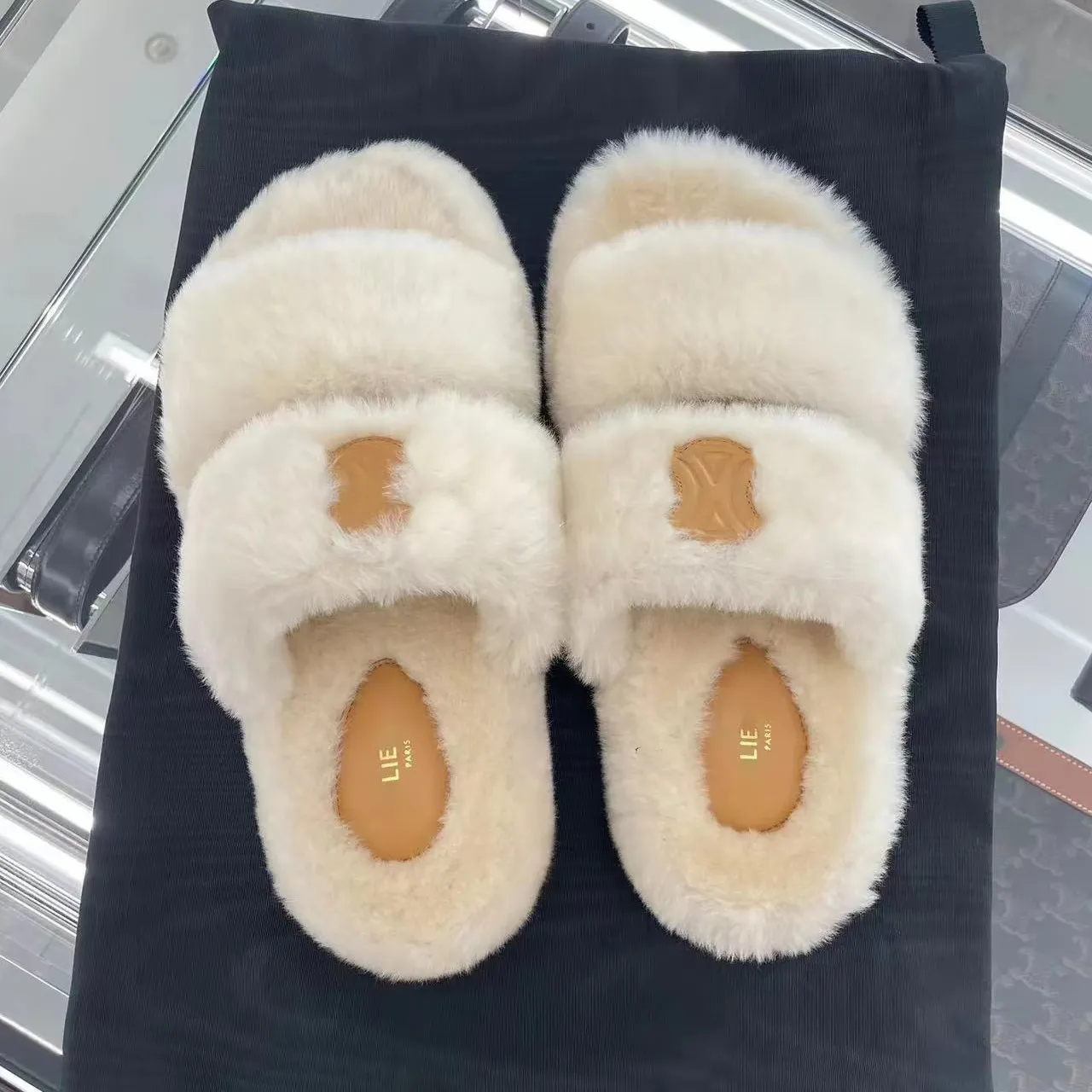 teddy bear fluffy Slippers Slide loafer fur sandal feather women Winter warm white luxurys Designer house flat men Casual Shoes tazz Mule indoor Sliders sandale lady