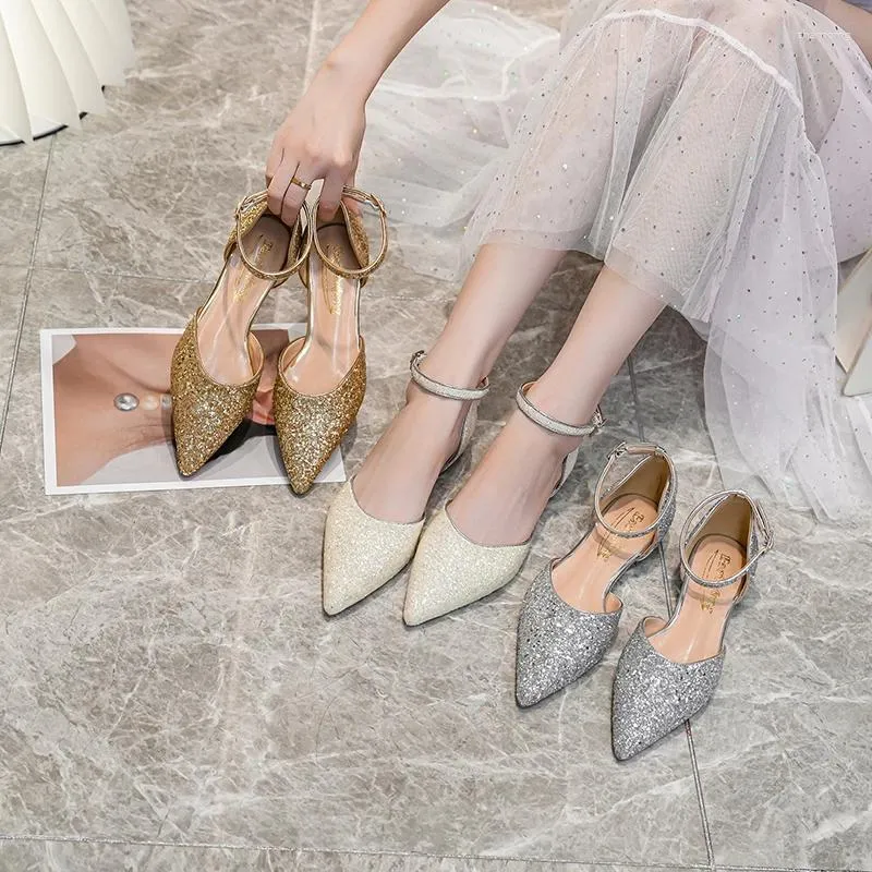Casual Shoes Banquet Comfortable Spring And Autumn Fashion Simple Pointed Hollow-out Sandals Sequin BackStrap Buckle Fat Women's