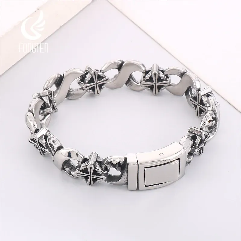 Strängar Fongten Vintage Cross Armband för män Silverfärg Rostfritt stål Twited nummer 8 armbandskedjan Male Bangle Armband smycken