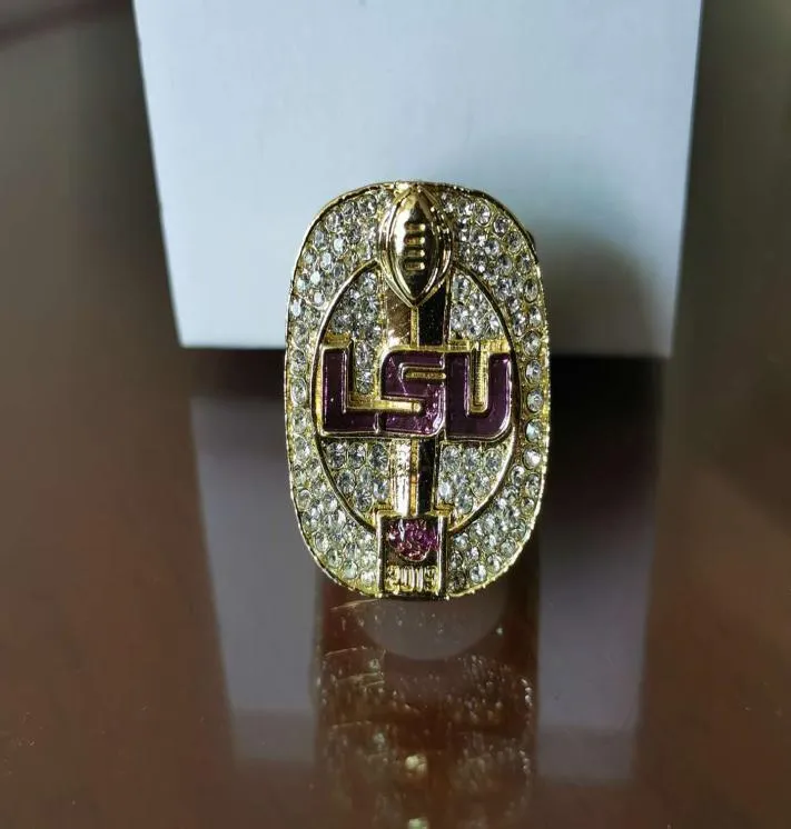 Neues Design Fashion Sports Schmuck 2019 LSU Cincinnati Football College Meisterschaft Ring Männer Ringe für Fans US -Größe 118497974