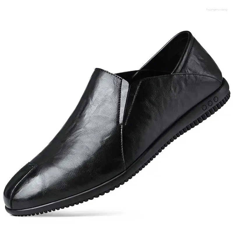 Chaussures décontractées en cuir authentique hommes 2024 mocassins pour hommes mocassins Slip respirant sur la conduite paresseuse