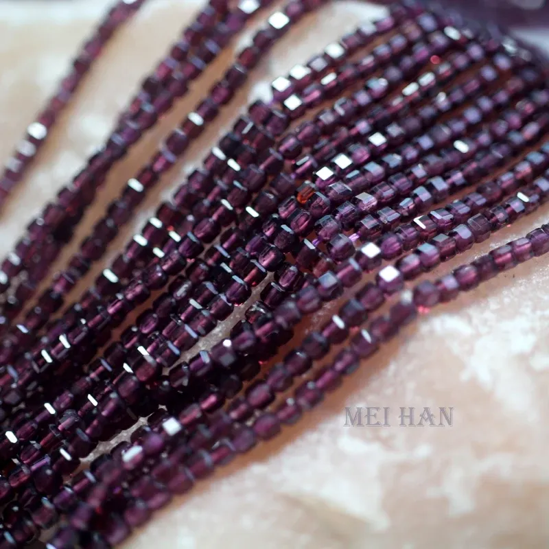 Perles Meihan (2 brins / ensemble) Vin naturel Vin naturel Purple Brésil Garnet 2,5 m Cube à facettes Perles en vrac pour la fabrication de bijoux