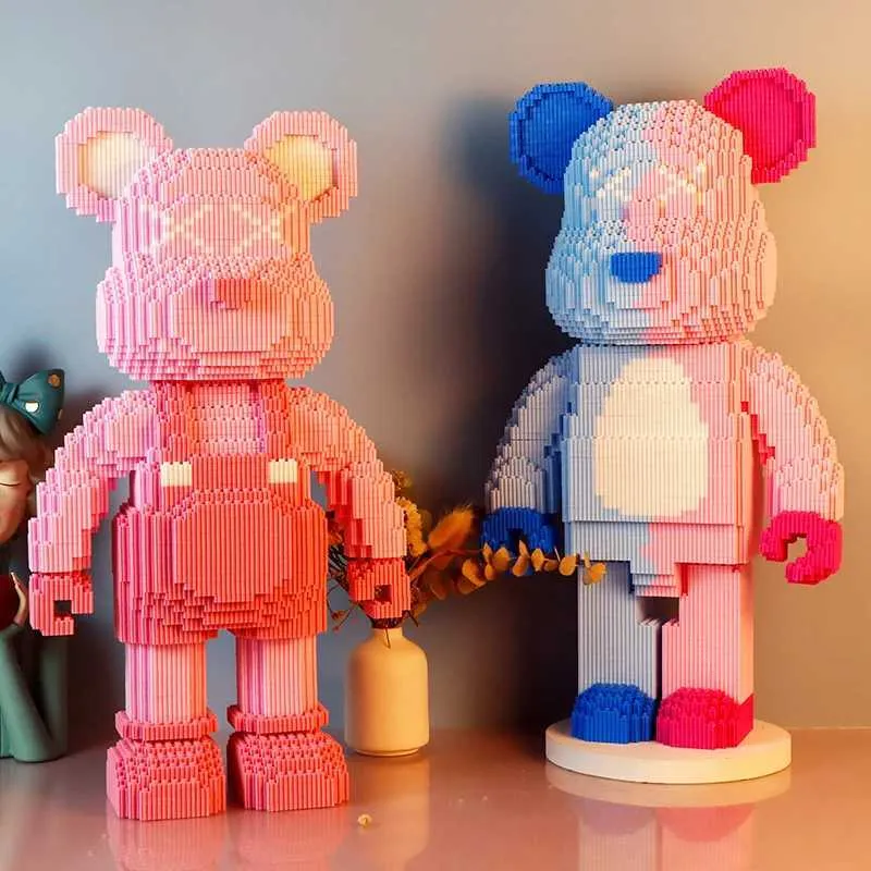 Action Toy Figures Diy Kids Toys Cartoon Mini Love Violent Bearbrick Model With Light Building Block Micro Bricks Christmas Birthday Present T240422