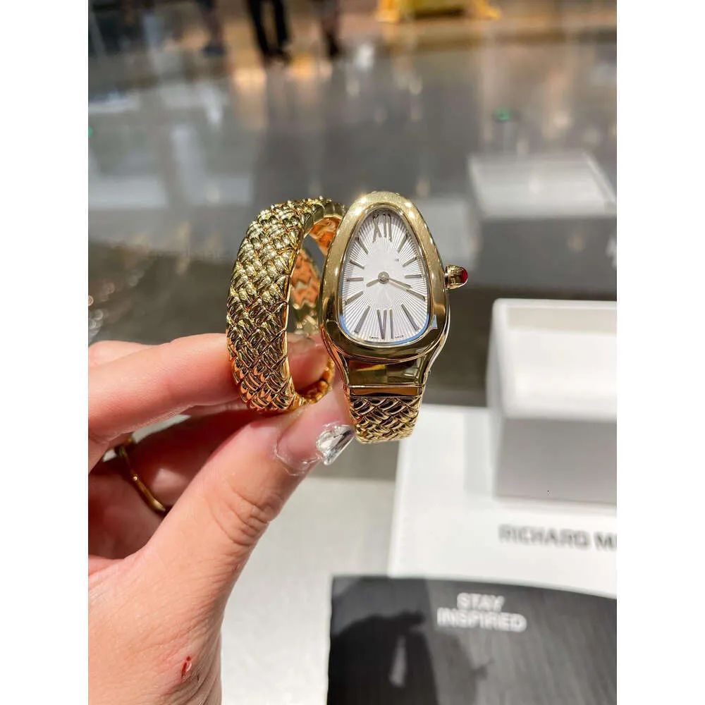 dameswatch diamant luxe mode horloge spiga serpenti polshorloge ontwerper Romeinse vrouwen slangvormige strap dames cr8ijs