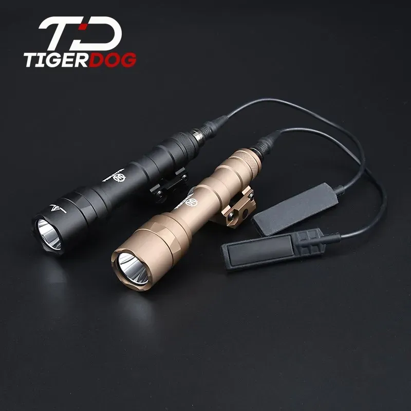 SCOPES WADSN AIRSOFT M600C M600U SCOUT LIGHT LED M300A M600B 600Lum ficklampa för 20 mm Picatinny Rail Mount Hunting Weapon Torch Torch