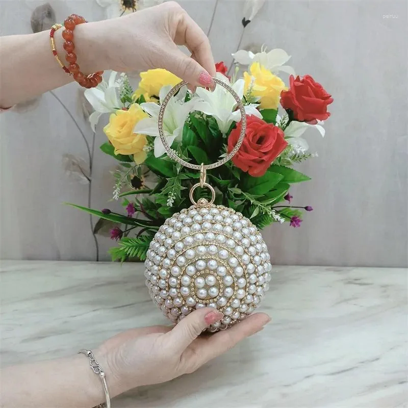 Shoulder Bags Metal Sliver Round Ball Wedding Wallets Circular Ring Portable Evening Handbags For Lipstick Elegant Luxury Clutch Purse