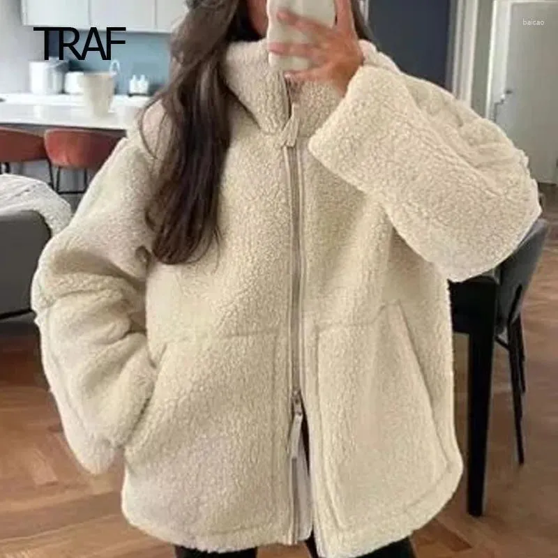 Women's Jackets Bomber Jacket Autumn Teddy Fluffy Wool & Blends Coats Turtleneck Long Sleeve Top Women Clothing Arrivals