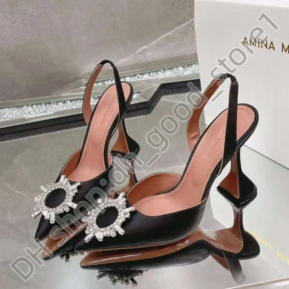 AMINA MUADDI ZNICA CZĘŚCIOWE SANDALE TOP luksusowe designerskie sukienki Buty Bowknot Crystal Diamond Dekoracja Tranrzysta PVC Wine Cup Amina Muadi Red Heels 349