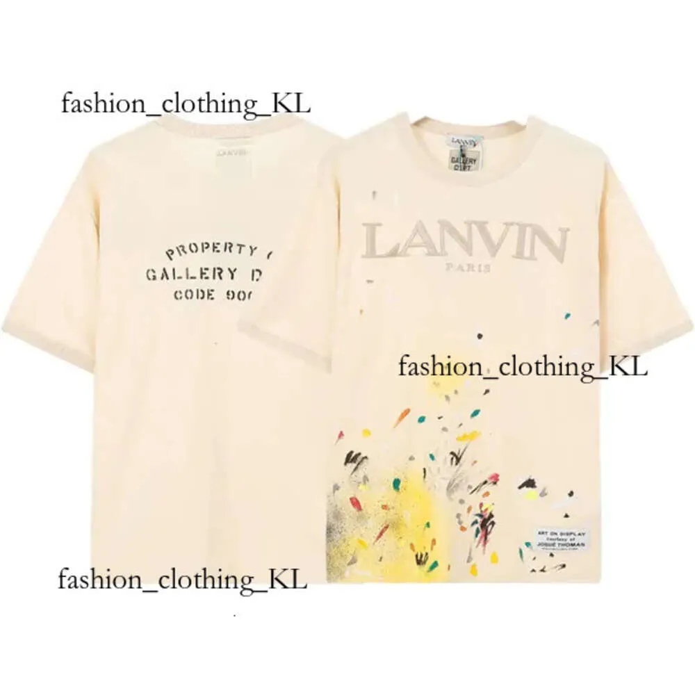Lavines Shoir Shirt Designer T-shirt Mens Lanvine Shoet Shirt Black Fashion Men Femmes Harajuku Tees Letters Luxury Lavines Shoe Llaveros T-shirt Clothing 449