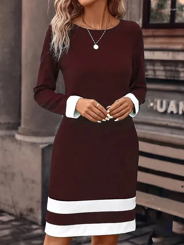 Casual Dresses Kvinnor Fashion Block Dress Autumn and Winter Long Sleeve Round Neck Mini Party 2024 Slim Fit Blue A-Line