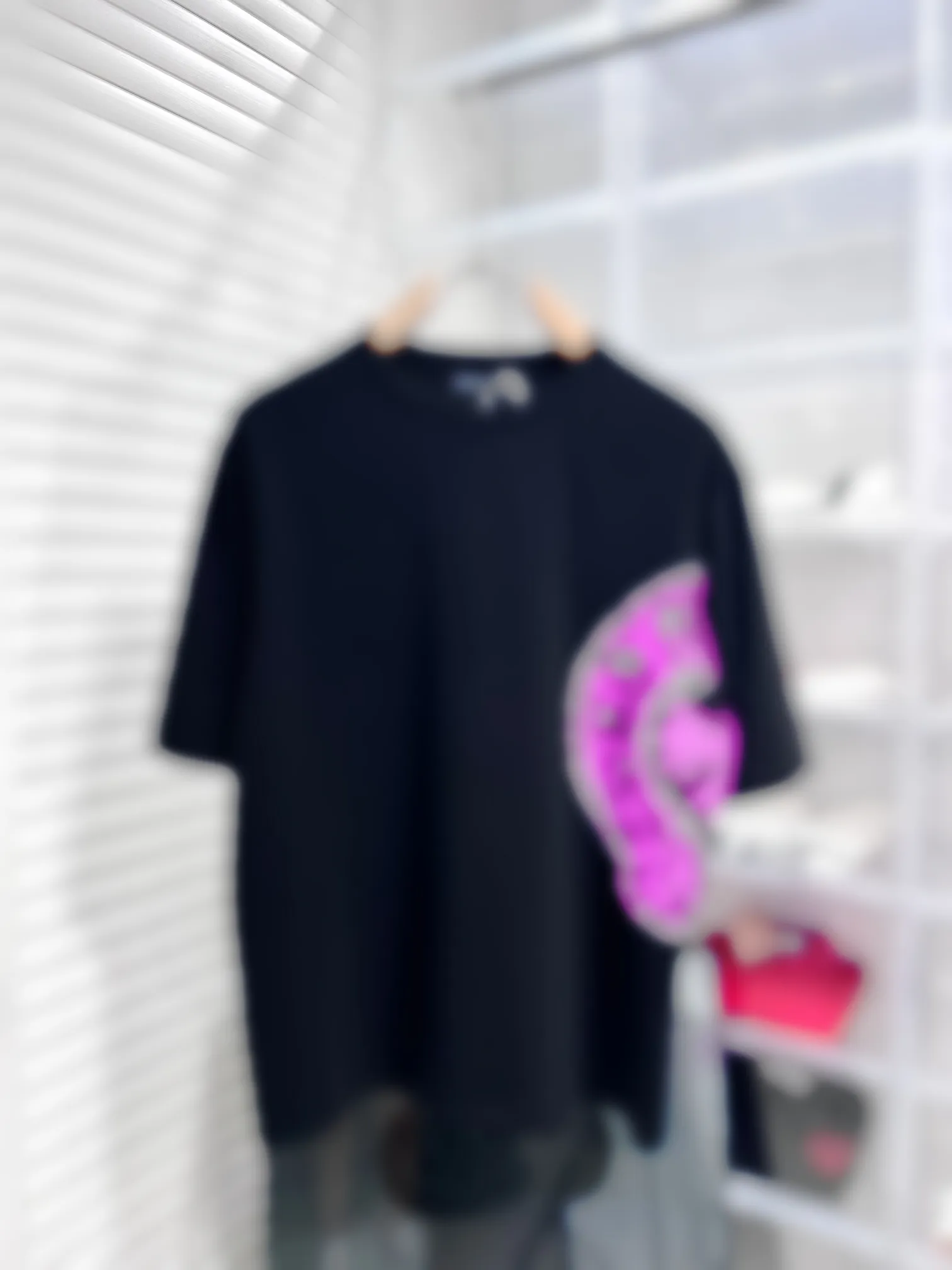 24SS TIDLIGA VÅR MÄNNARENS DENIM SHIRTS SHORTS Italien Paris Män kvinnor High Street Fashion Kort ärmar OS T-shirts Summer Breattable Tee CH0422