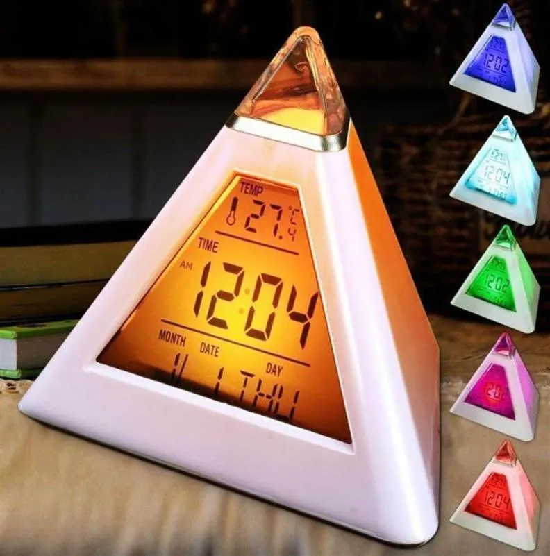 Relógios da mesa Triângulos 7 cores Alterando a temperatura LED Semana Display Digital Clock Decor Decor de cabeceira Desk242G5210701