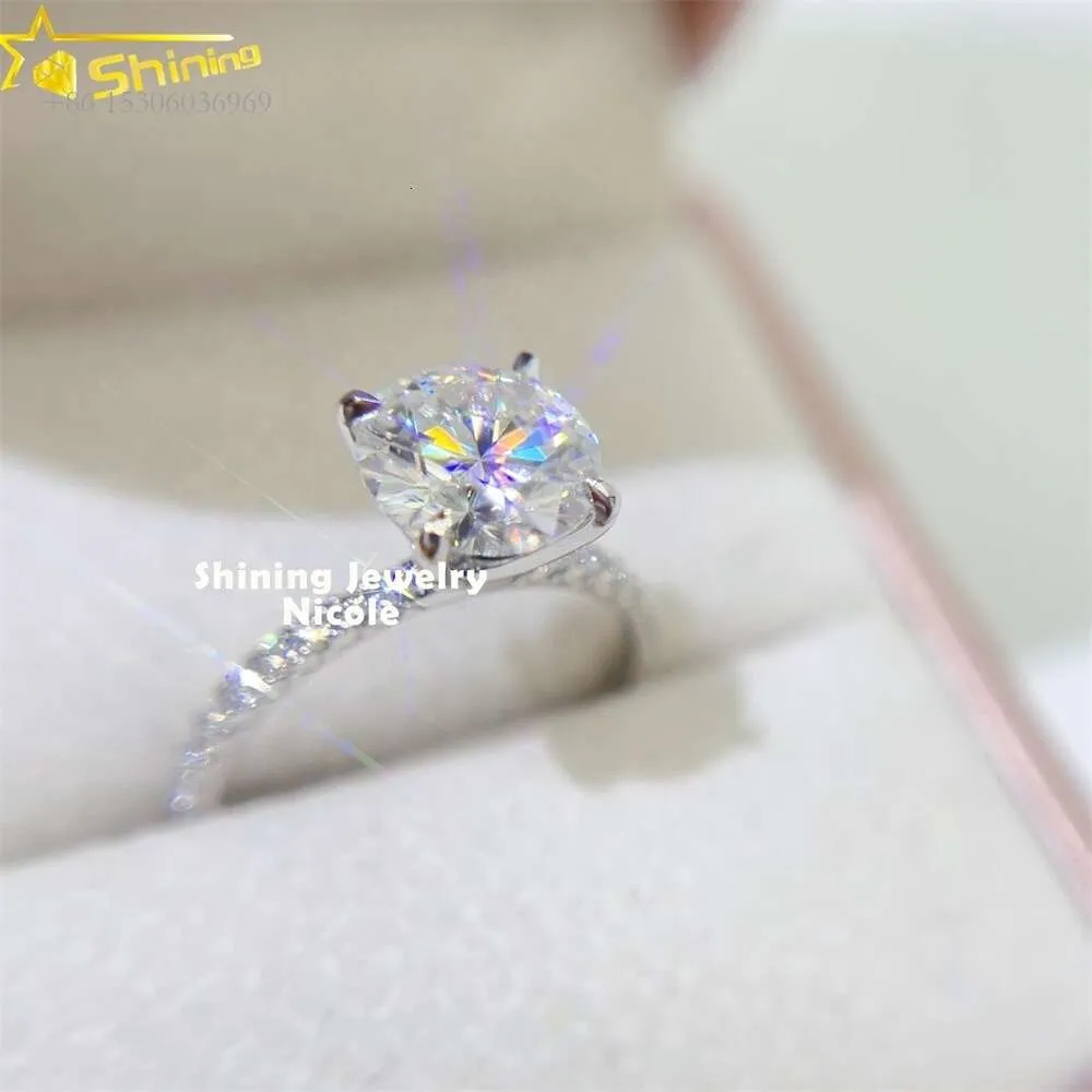 Pedras laterais de diamante real de diamante reais de cor de alta qualidade com anel de noivado de 2ct moissanite