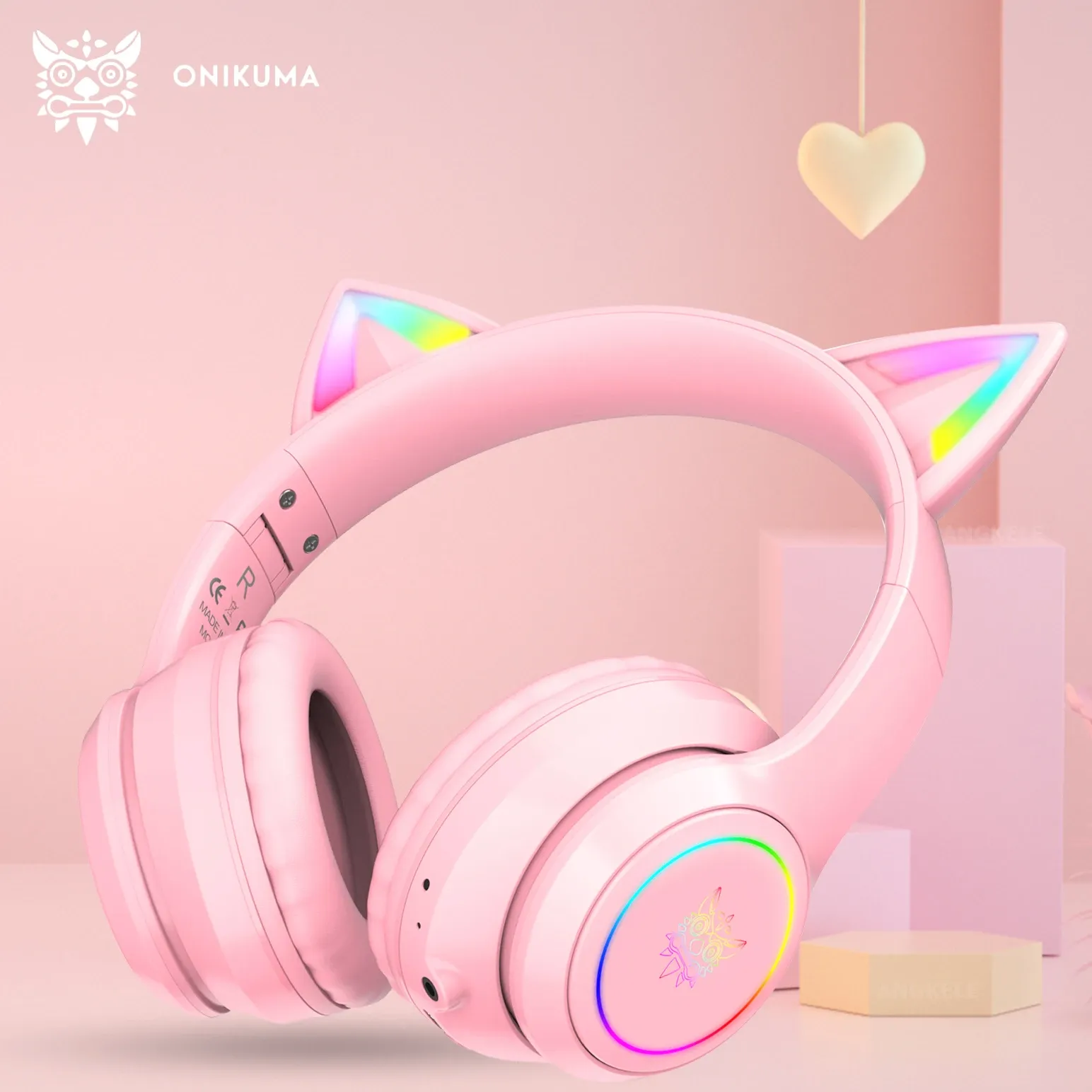 Hörlurar/headset Bluetoothcompatible Cat Ear Headset RGB Backbelyst hjälm Trådlösa rosa hörlurar med mikrofon Hifi -musikspel för söt tjej