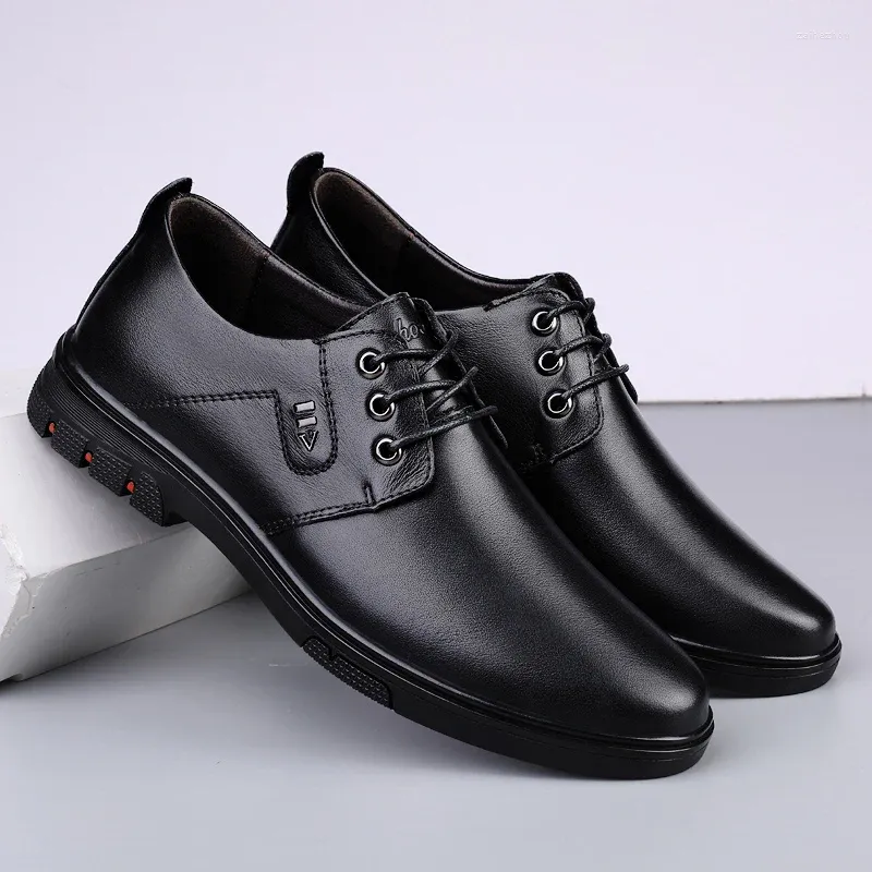 Casual Shoes Men orygine skórzane męskie biuro Oxfords sukienka biznesowa oddychająca męska miękkie mokasyny