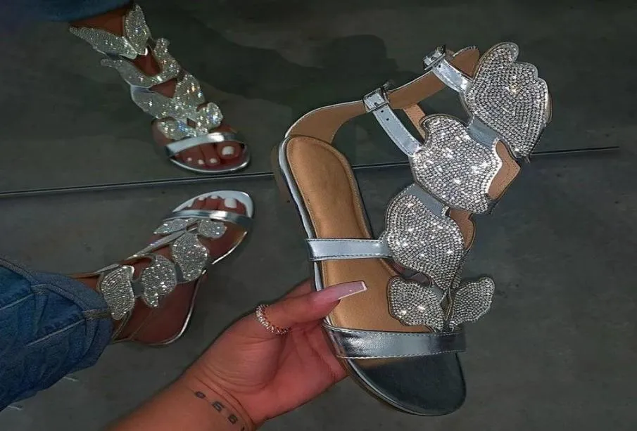 2020 New Summer Flat Bottom Rhinestone Sandals Fashion Luxury Women Flat Shoes Leather Sandal屋外フリップフロップサイズ352659793