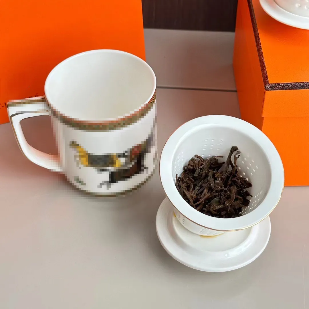 Designer tas tasses os chinois en céramique tasses de café chevaux Séparation de thé séparation de thé tas tasses de bureau 2 couches droites et inclinées