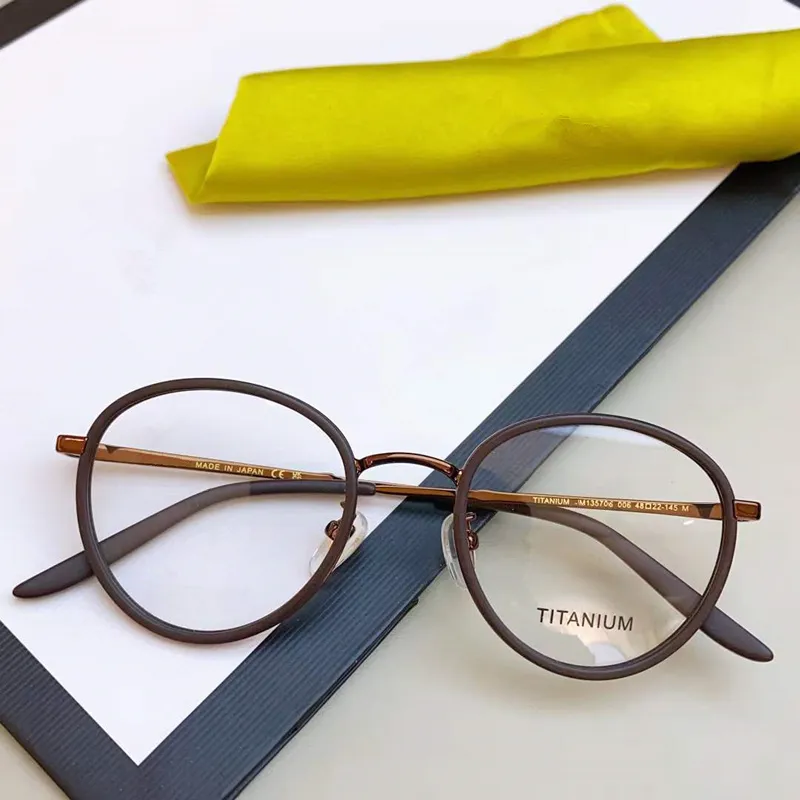 Nouveau cadre de lunettes rondes rétro-vintage O135J7 Tablier léger + titane 48-22-145 pour les lunettes de lune