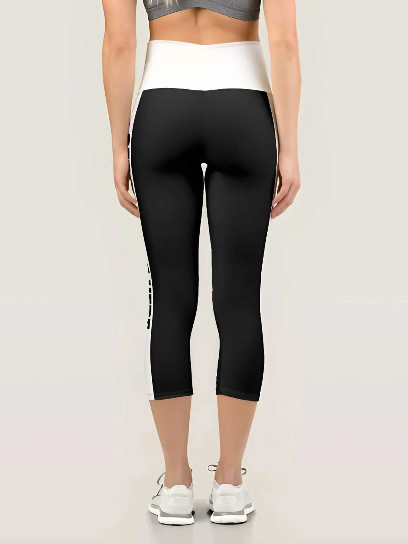 Calças femininas Capris New Patch Patch Yoga Pants com pernas cortadas Exercício e fitness pernas Y240422