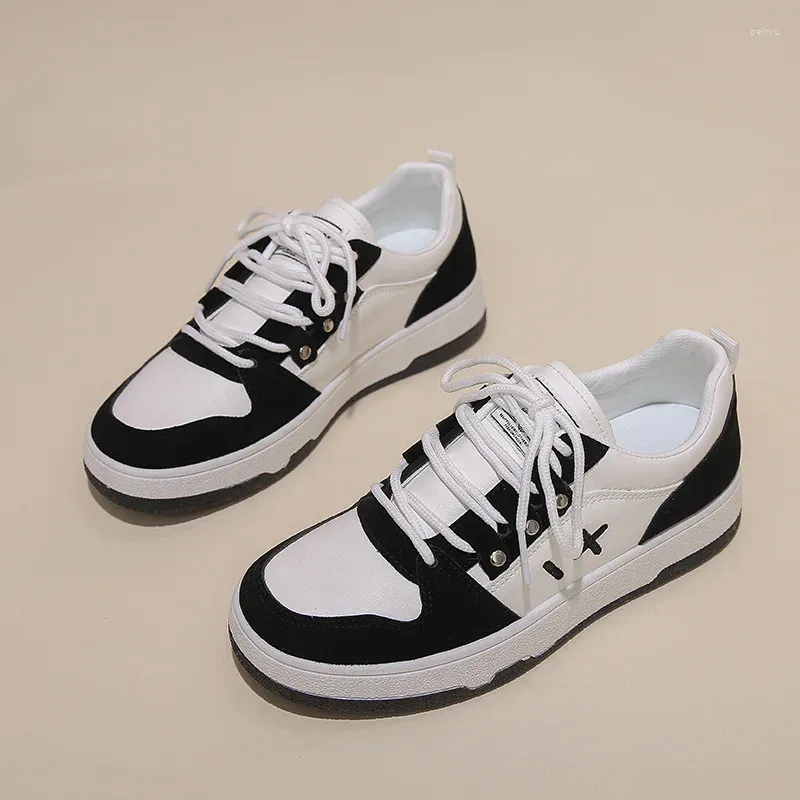 Scarpe casual White Women 2024 Spring Fashion Sport Frandibile Frandi Fluit Sneakers non slip Zapatos Mujer